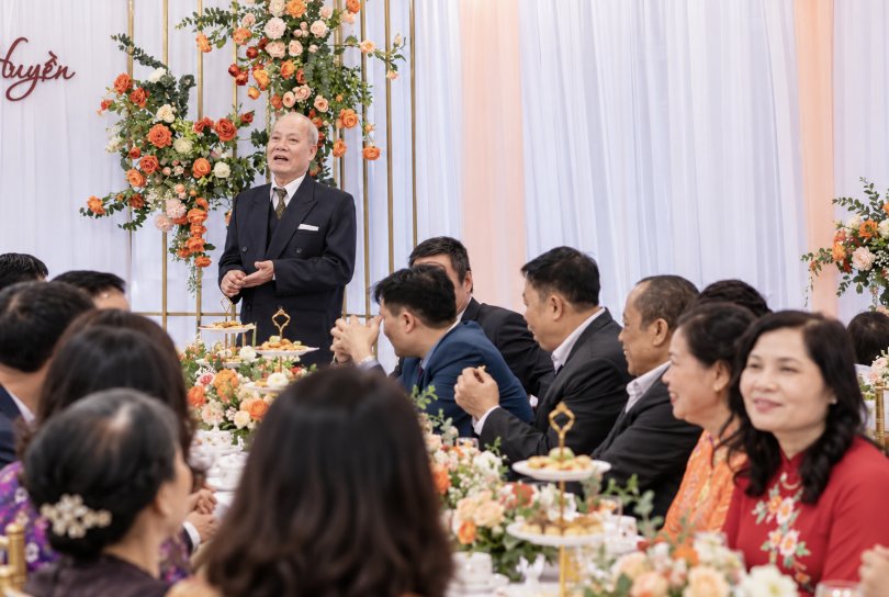 Mẫu phát biểu truyền thống phù hợp với buổi lễ có đầy đủ quan viên hai họ và các nghi thức trao nhận sính lễ