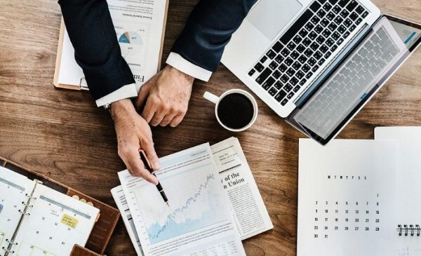 Ảnh hưởng của năm cá nhân số 2 tưới công việc