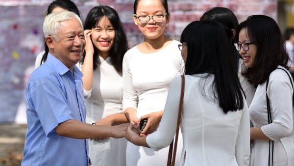 Bạn nên chọn những lời chúc 20/11 phù hợp với từng hoàn cảnh