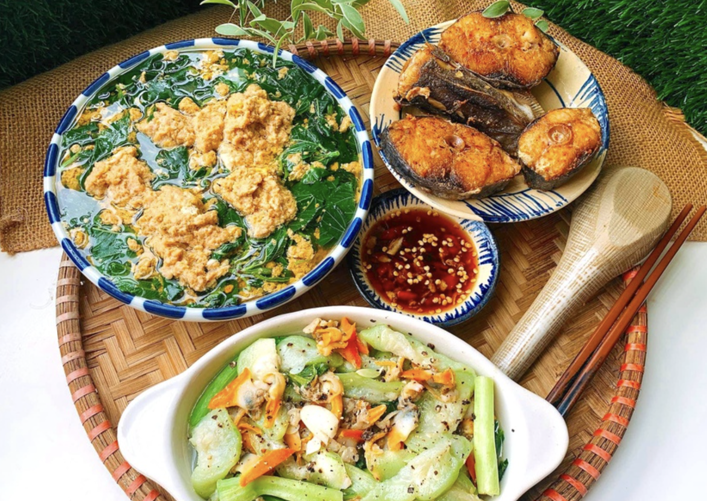 55+ quà sinh nhật cho mẹ ý nghĩa, thiết thực theo từng độ tuổi