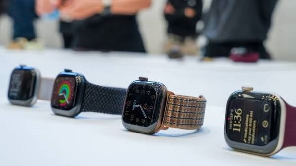 Apple Watch Series 12 với hai kích thước màn hình 42 mm và 46 mm