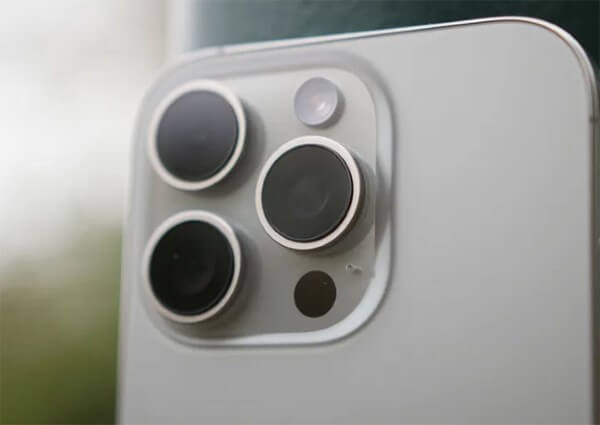 Hệ thống camera trên iPhone 16 Pro