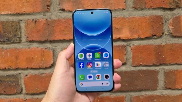 Smartphone nhà OPPO trang bị tấm nền AMOLED cao cấp, độ sáng tối đa lên tới 1,400 nit