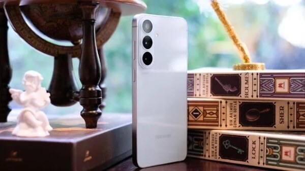 Galaxy S26 FE và Galaxy A57 đều mang phong cách thiết kế đặc trưng dòng Galaxy
