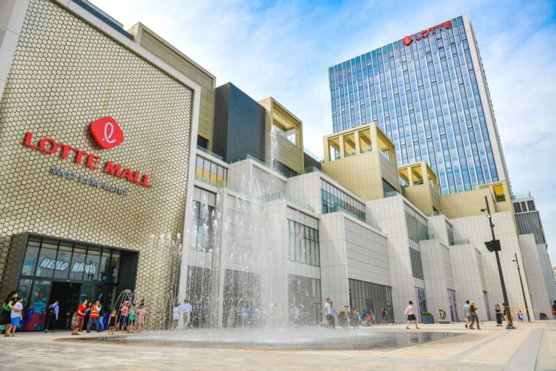 Tại khu vực Hà Nội Lotte Cinema có 3 rạp phục vụ khách hàng