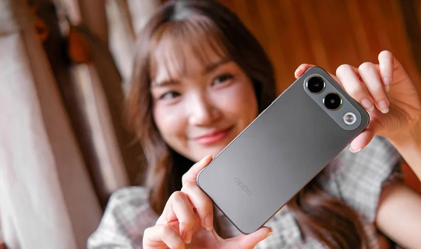 Trải nghiệm cầm nắm cực kỳ thoải mái 