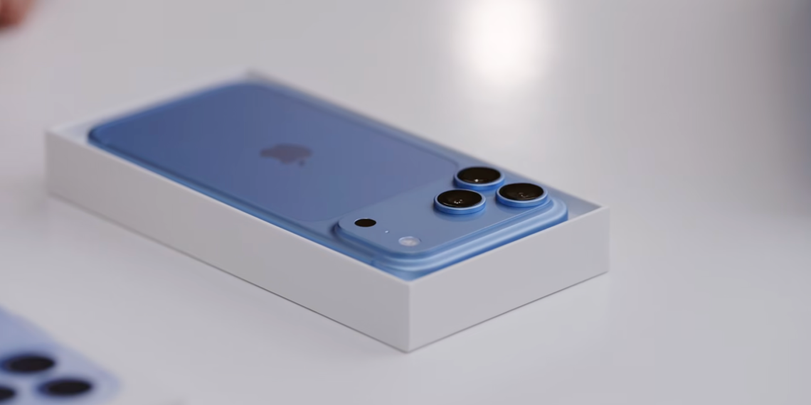 hộp iphone 18 pro max có gì