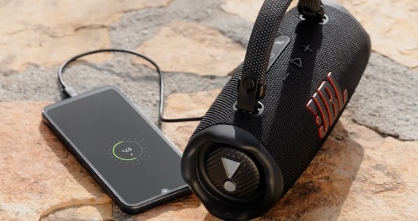 Sản phẩm loa Bluetooth JBL Charge 6