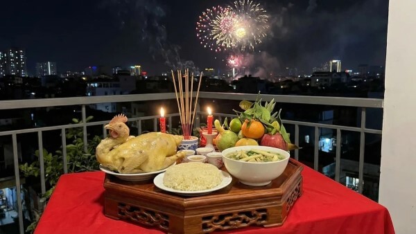 Ý nghĩa của lễ cúng giao thừa ngoài trời 