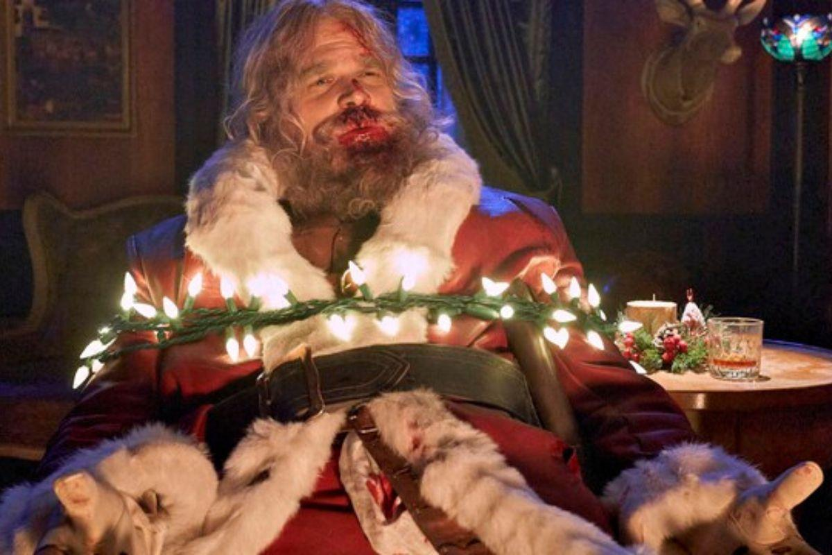 Violent Night đưa ông già Noel phiên bản bạo lực và bụi bặm